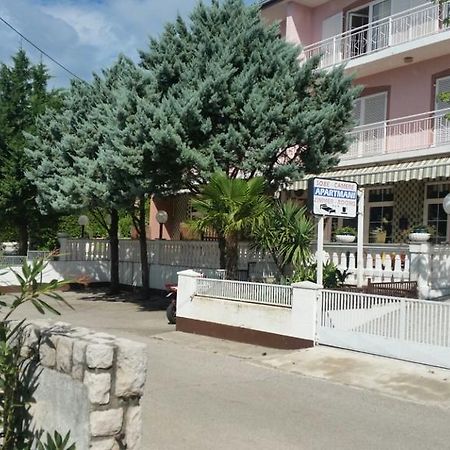 Apartmani Royal Zganec Crikvenica Exterior photo