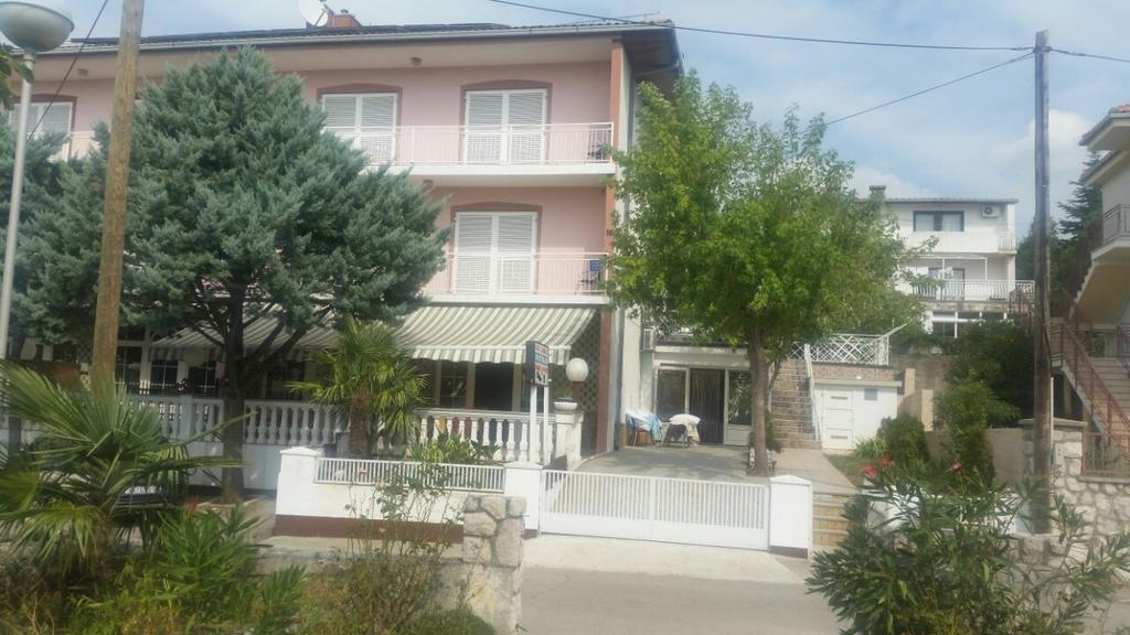 Apartmani Royal Zganec Crikvenica Exterior photo