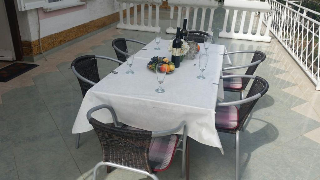 Apartmani Royal Zganec Crikvenica Exterior photo